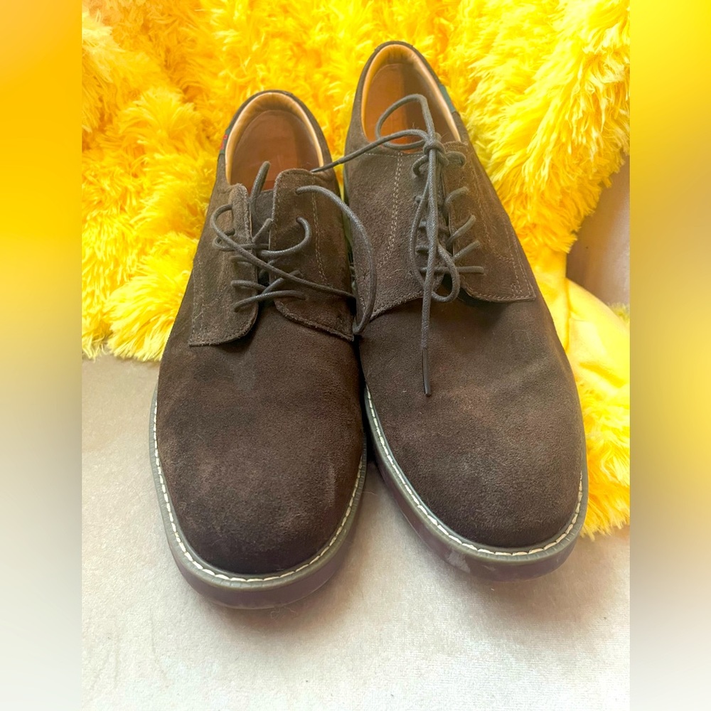 Men’s size 13 dress shoes worn a couple times great style shoes!